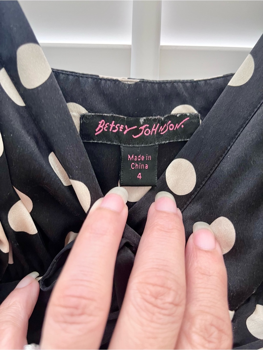 RARE Vintage Y2K Betsey Johnson black & White Polka Dot Ruched Midi Dress size 4 - Picture 7 of 10